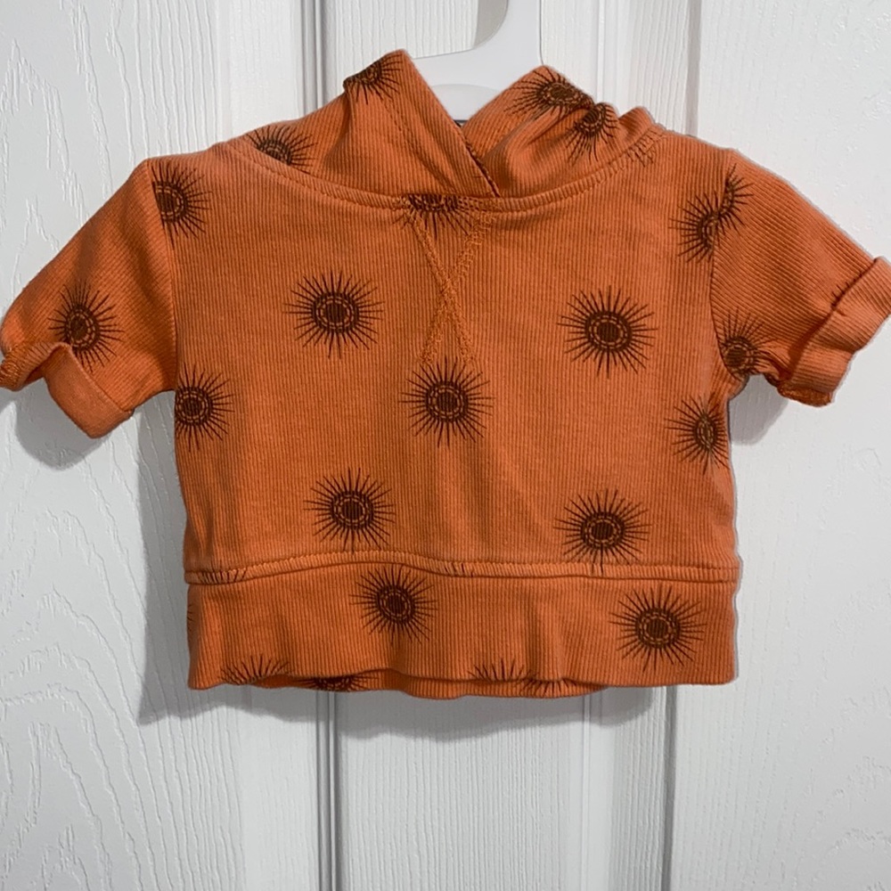 Kate Quinn matching outfit